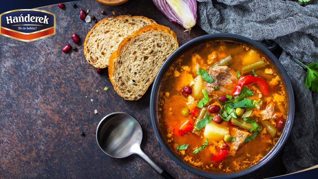10 najlepszych przepisów na domowe zupy mięsne z warzywami